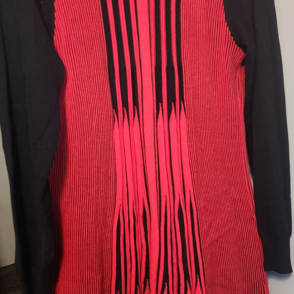 NorthStyle Vibrant Red and Black Striped Top